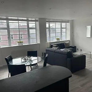  Apartment Modern Apartment, Amazing Location